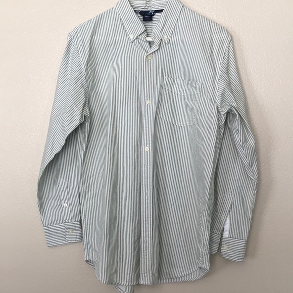 GAP BOYS BUTTON DOWN SHIRT - Picture 2 of 5